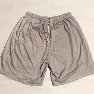 Gray Basketball shorts Workout outfit